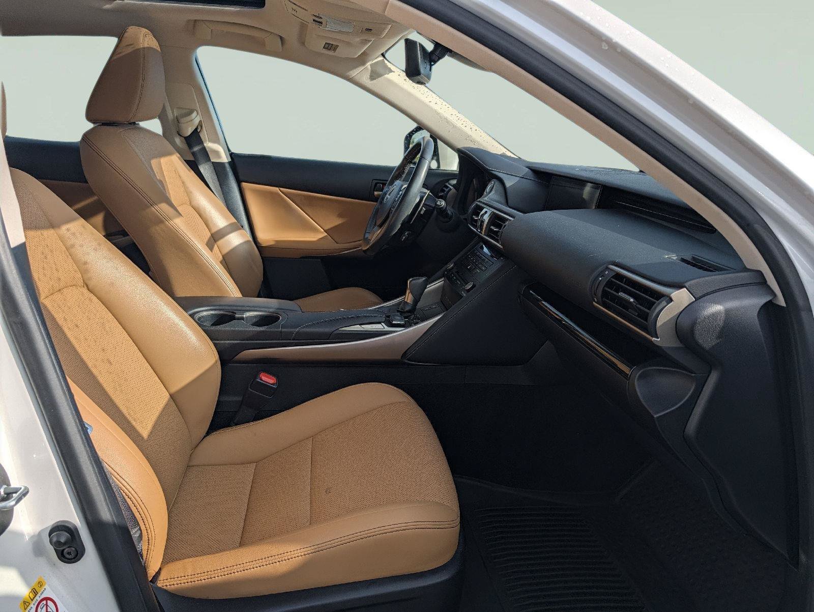 Used 2018 Lexus IS 300 AWD w/ Comfort Package image 20