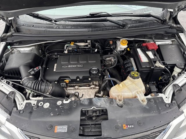 Used 2020 Chevrolet Sonic LT image 25