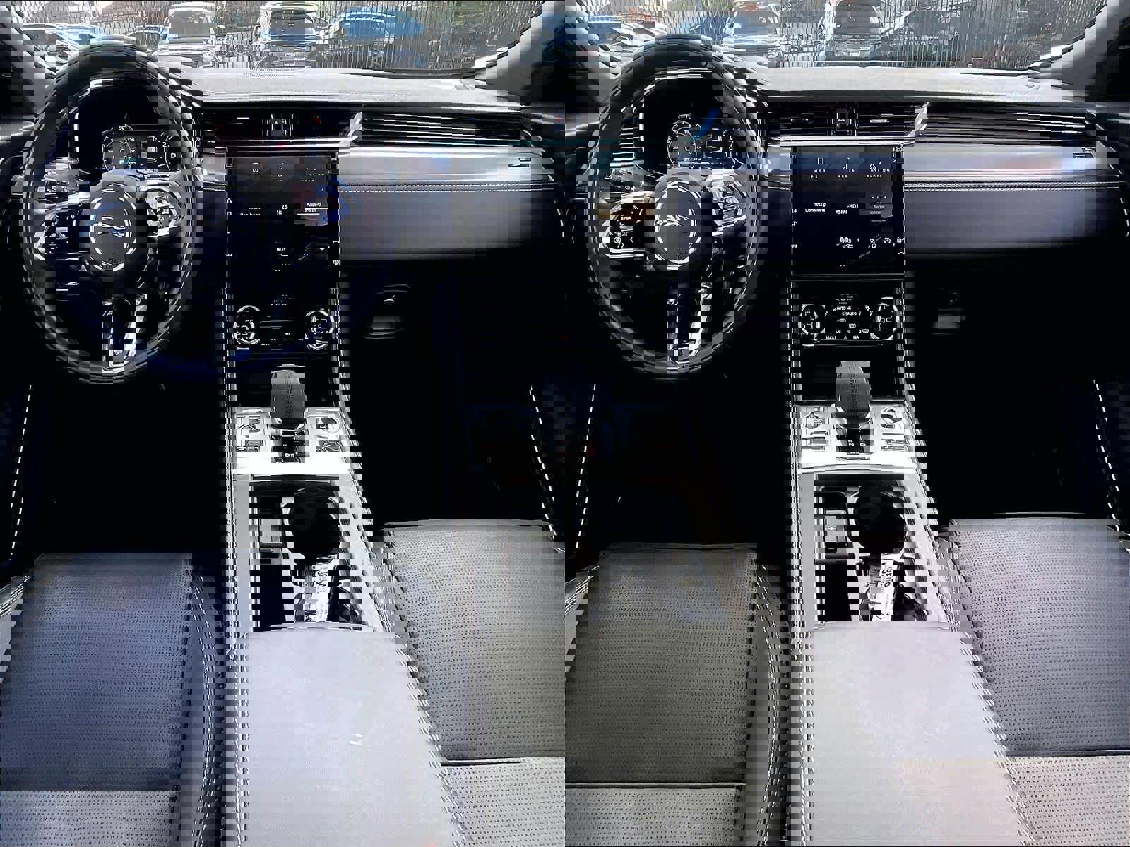 Used 2025 Jaguar F-PACE R-Dynamic S image 17