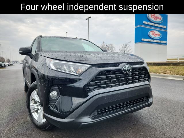 Used 2021 Toyota RAV4 XLE w/ Convenience Package image 14