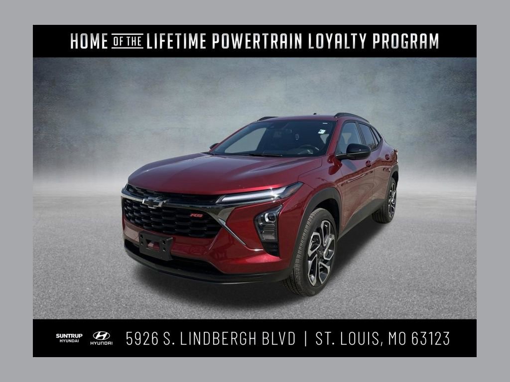 Used 2025 Chevrolet Trax RS w/ Driver Confidence Package image 1