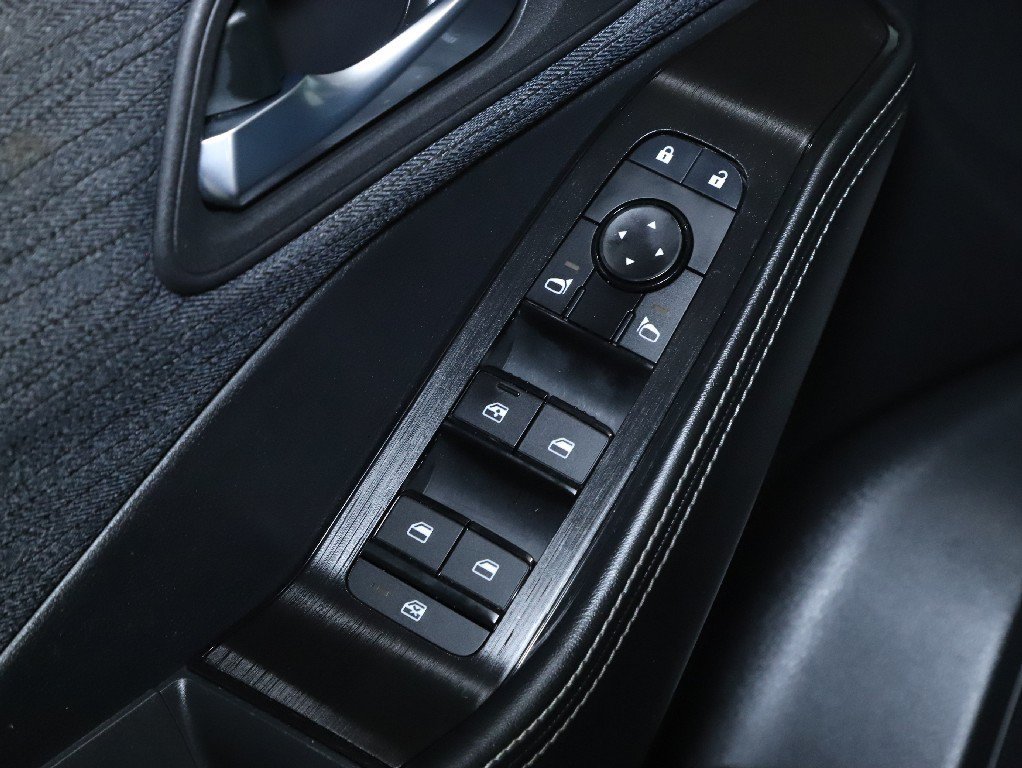 Certified 2023 Nissan Rogue SV AWD/4WD image 18