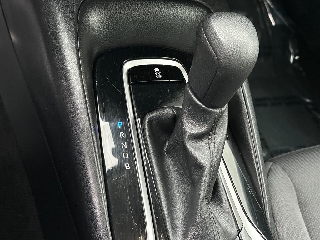Used 2023 Toyota Corolla LE FWD image 23