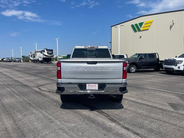 Used 2022 Chevrolet Silverado 2500 LTZ w/ LTZ Convenience Package AWD/4WD image 6