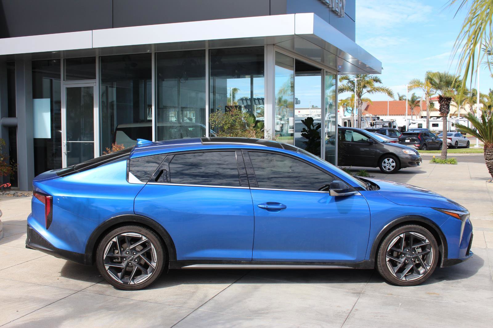 Certified 2025 Kia K4 GT-Line w/ GT-Line Premium Package image 10