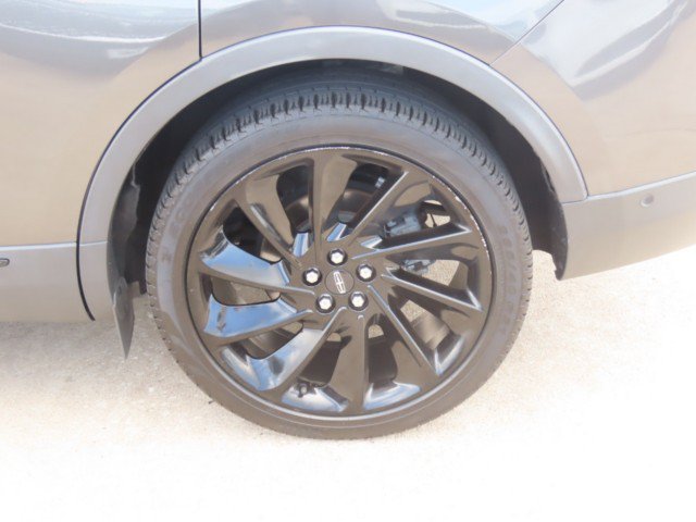 Used 2020 Lincoln Nautilus Reserve w/ Equipment Group 201A FWD image 16