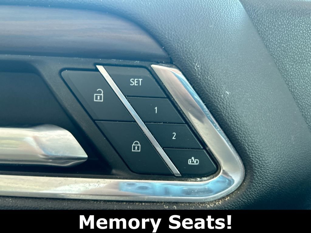 Used 2024 GMC Sierra 1500 SLT image 13