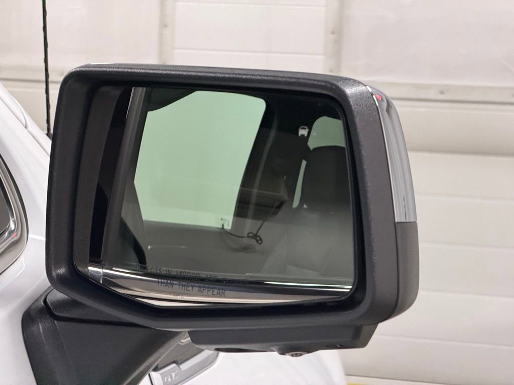 Certified 2023 GMC Sierra 1500 SLT w/ SLT Premium Plus Package AWD/4WD image 9