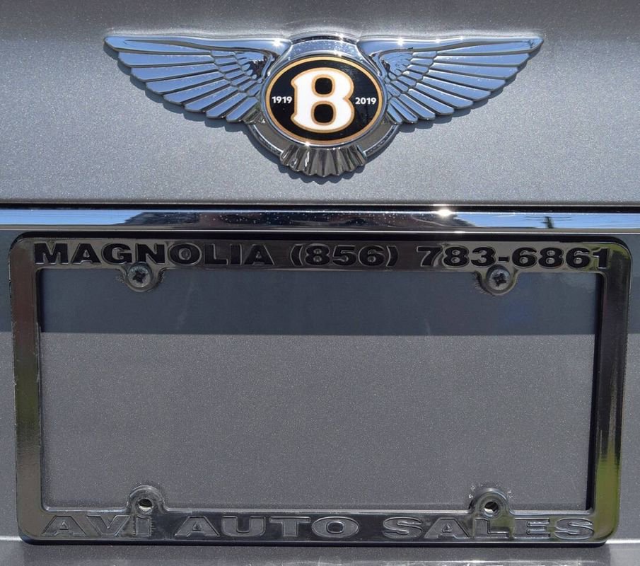 Used 2019 Bentley Bentayga image 44