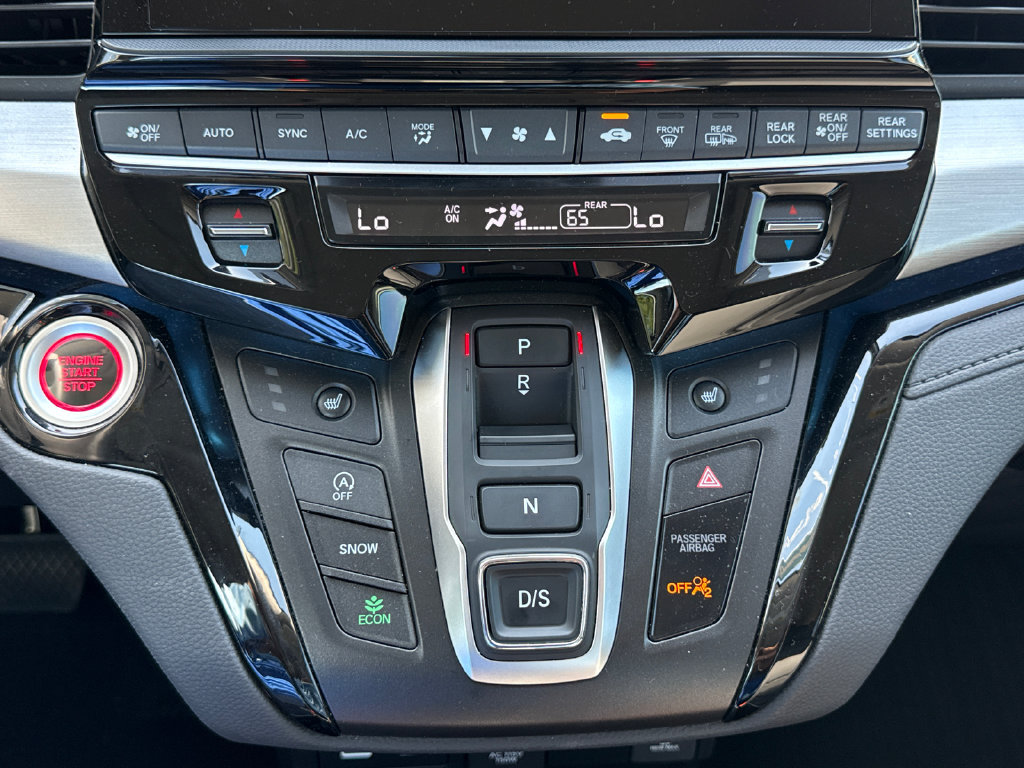Certified 2026 Honda Odyssey Touring image 25