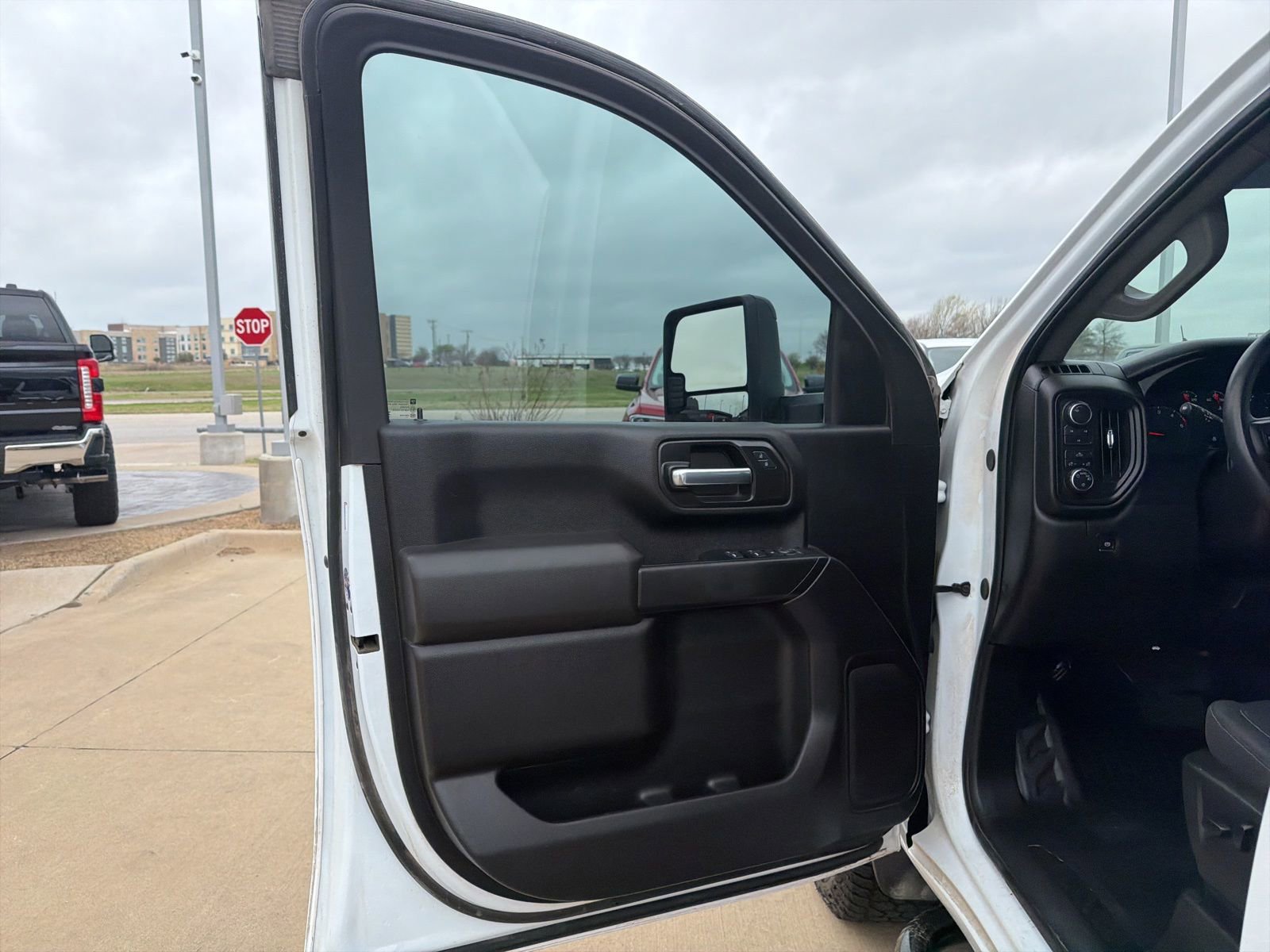 Used 2024 Chevrolet Silverado 2500 W/T w/ WT Fleet Convenience Package image 15