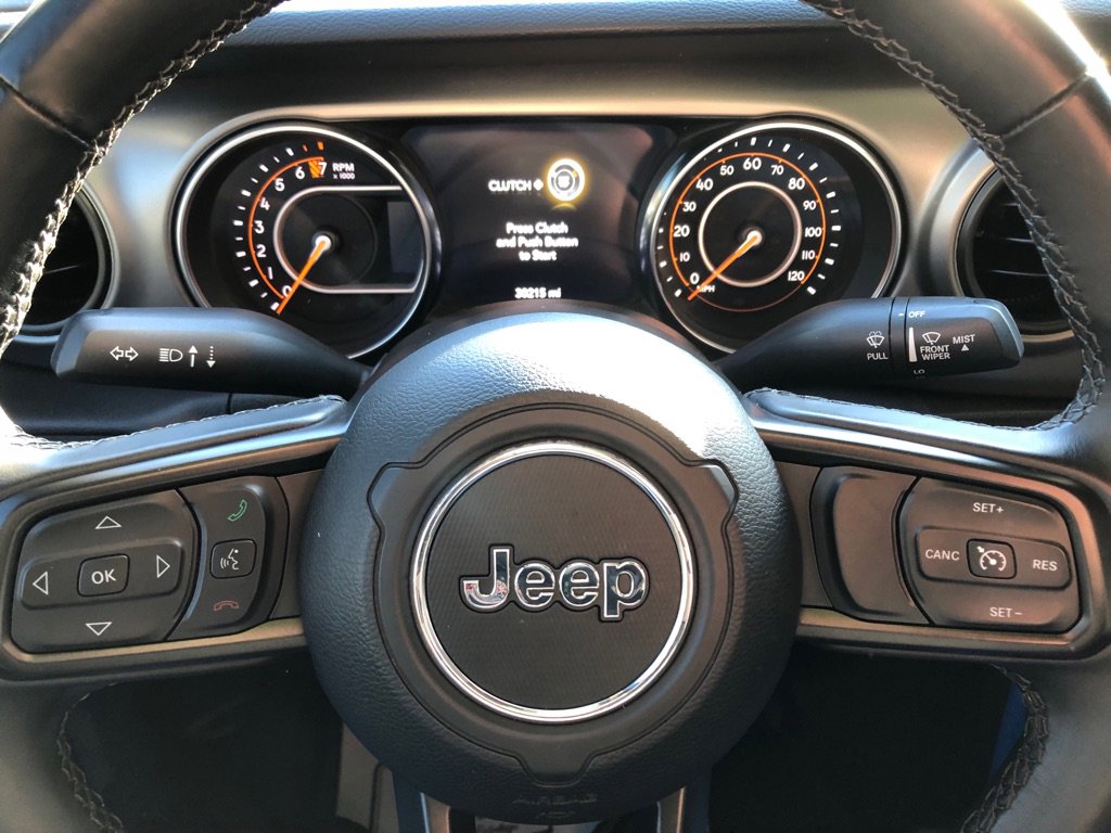 Used 2021 Jeep Gladiator Sport image 32