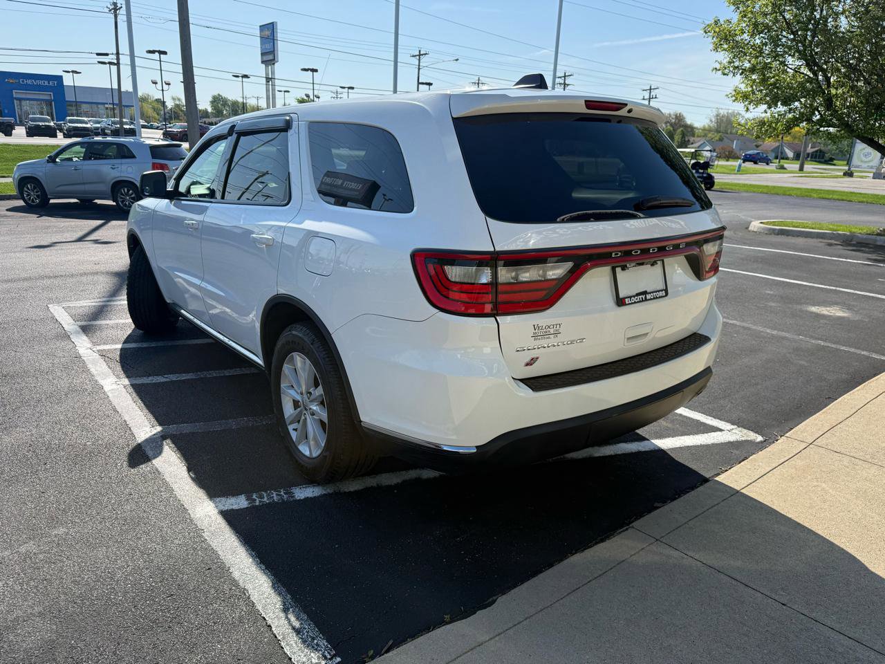 Used 2018 Dodge Durango SXT AWD/4WD image 3