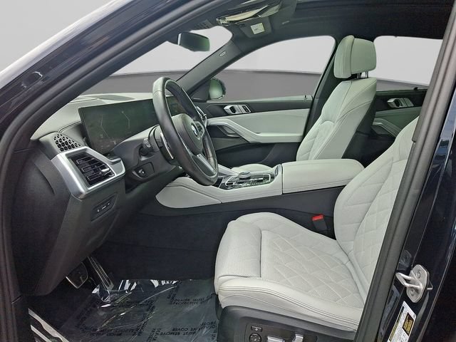Used 2024 BMW X6 M60i w/ Executive Package AWD/4WD image 16