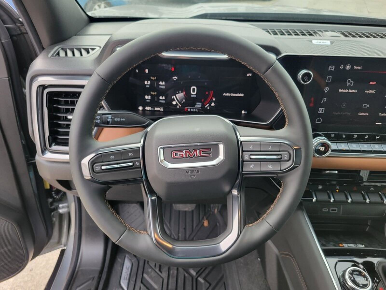 New 2026 GMC Canyon AT4 w/ Technology Plus Package image 15