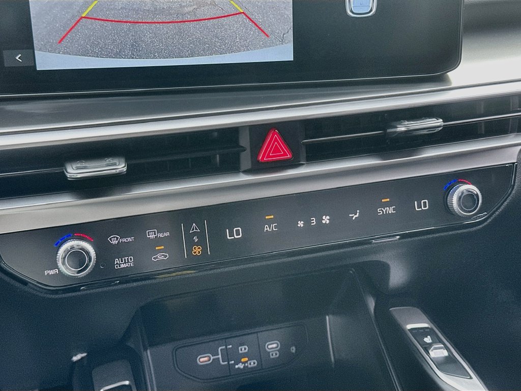 New 2026 Kia Sorento EX FWD image 16