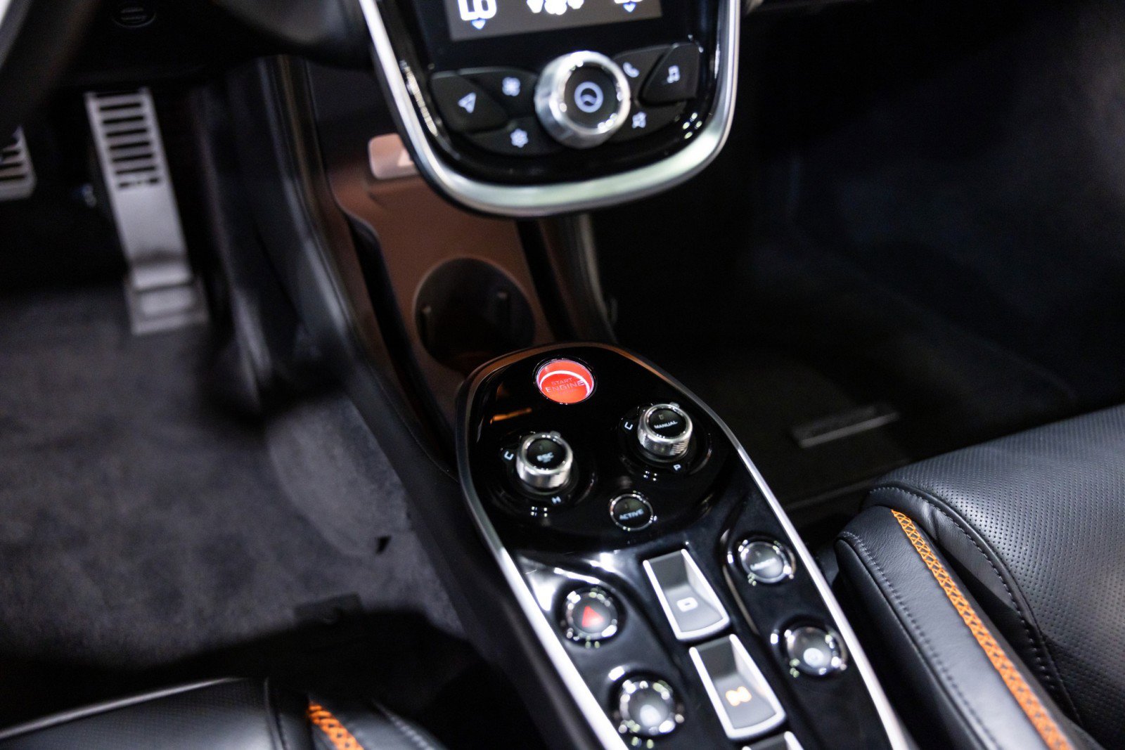 Used 2023 McLaren GT RWD image 41