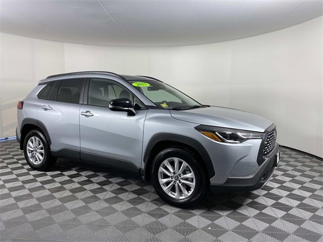 Used 2025 Toyota Corolla Cross LE