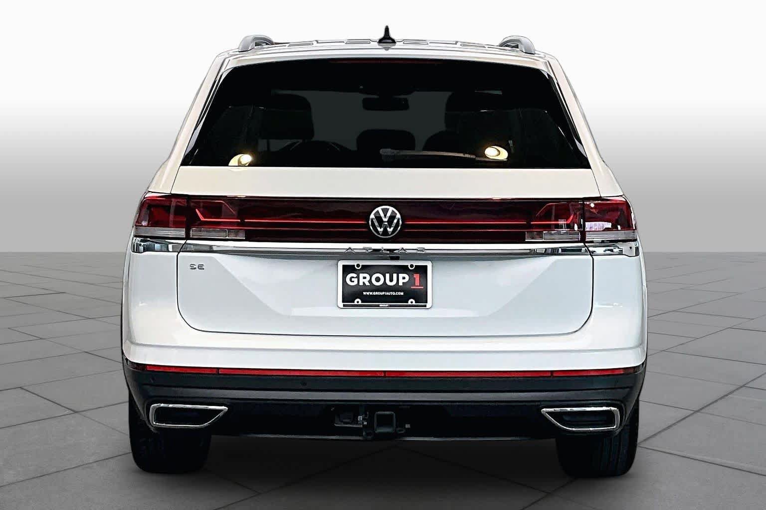 Used 2024 Volkswagen Atlas SE FWD image 5