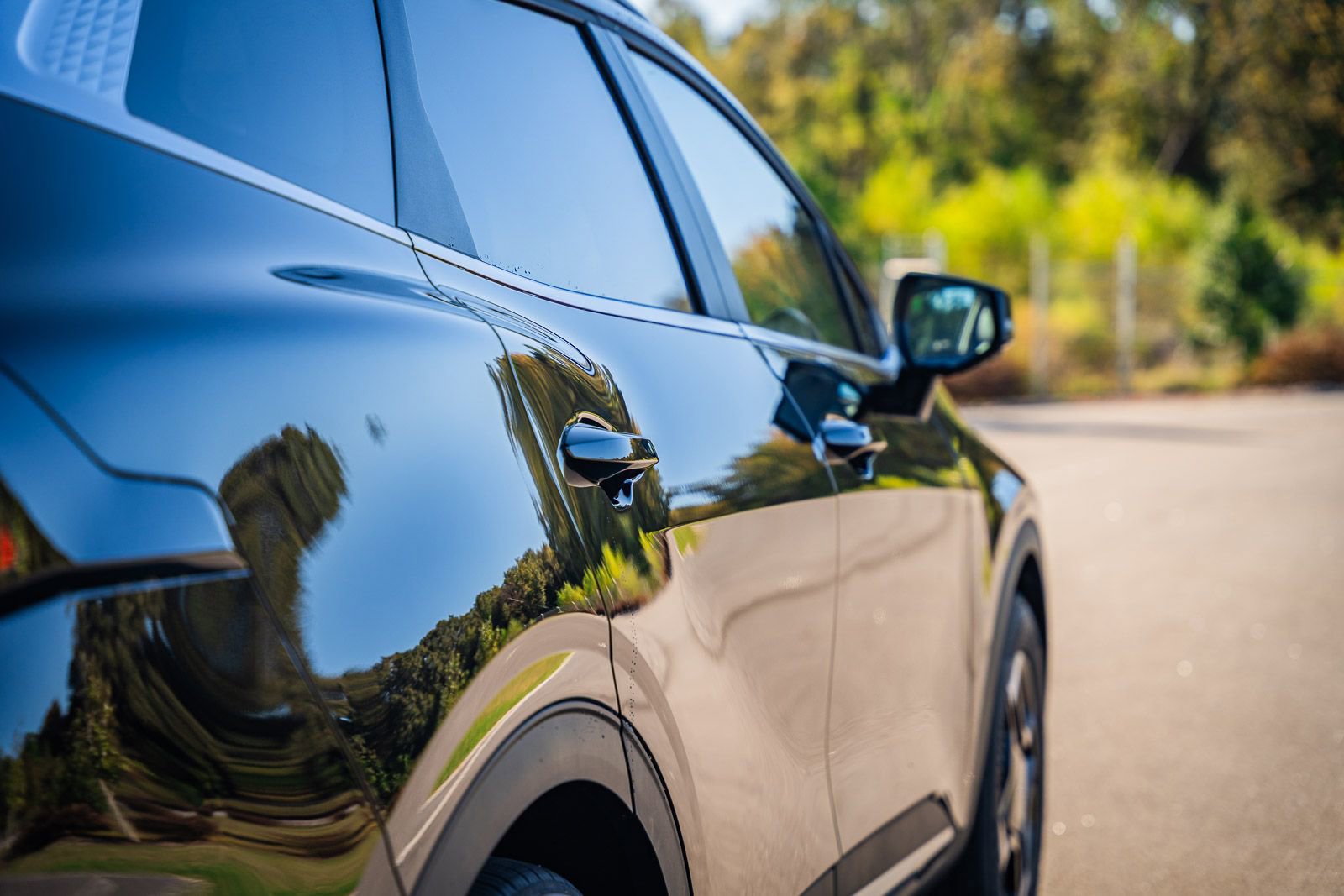 New 2026 Kia Sportage EX w/ EX Panorama Roof Package image 5
