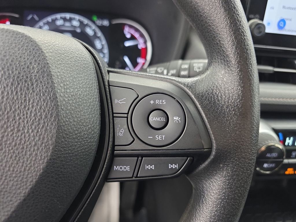 Used 2024 Toyota RAV4 XLE image 36
