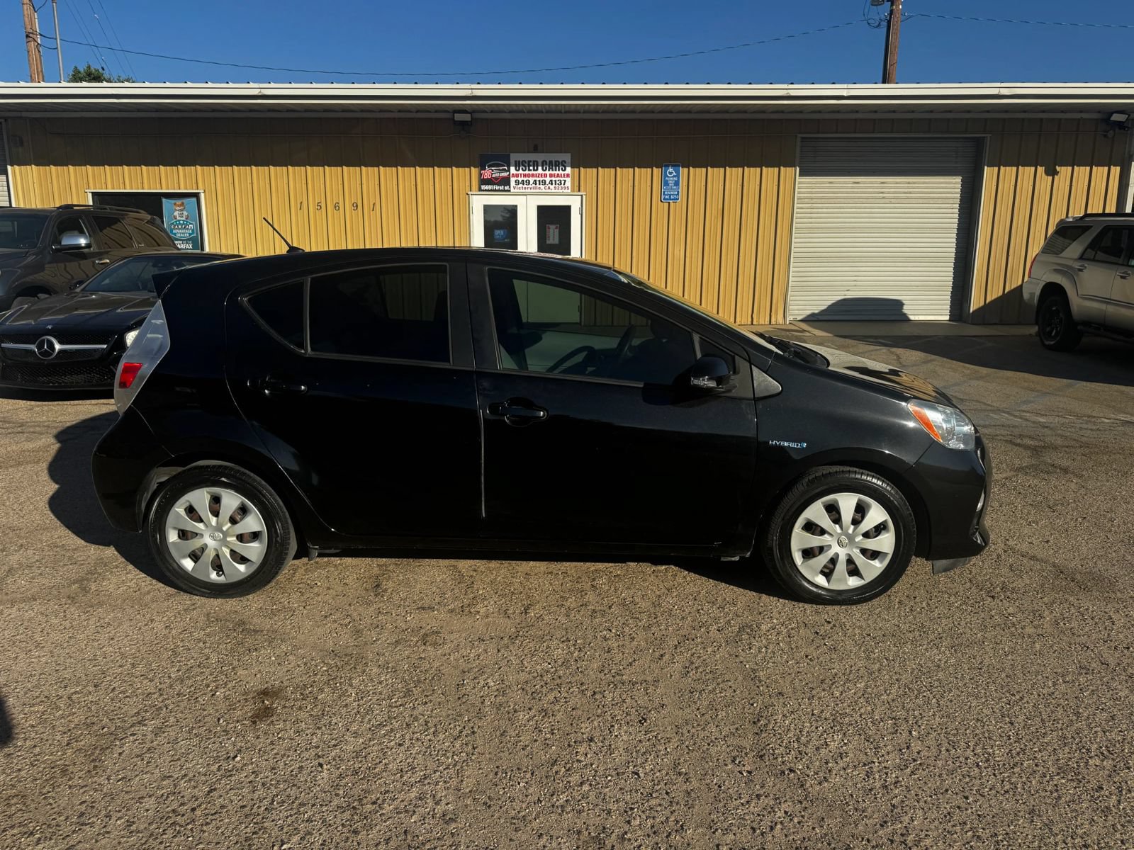 Used 2013 Toyota Prius C One FWD image 4