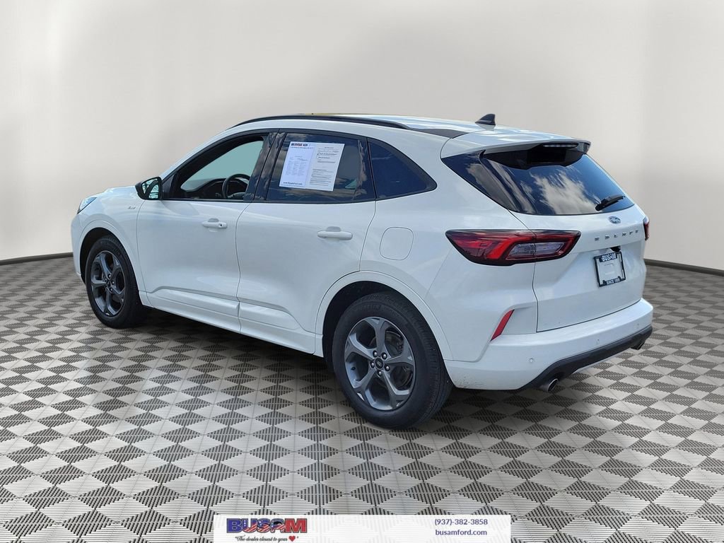 Certified 2024 Ford Escape ST-Line w/ Tech Pack #1 FWD image 3