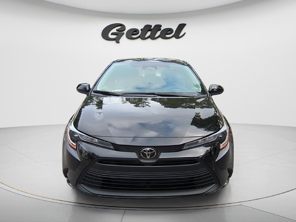 Certified 2026 Toyota Corolla LE FWD image 2