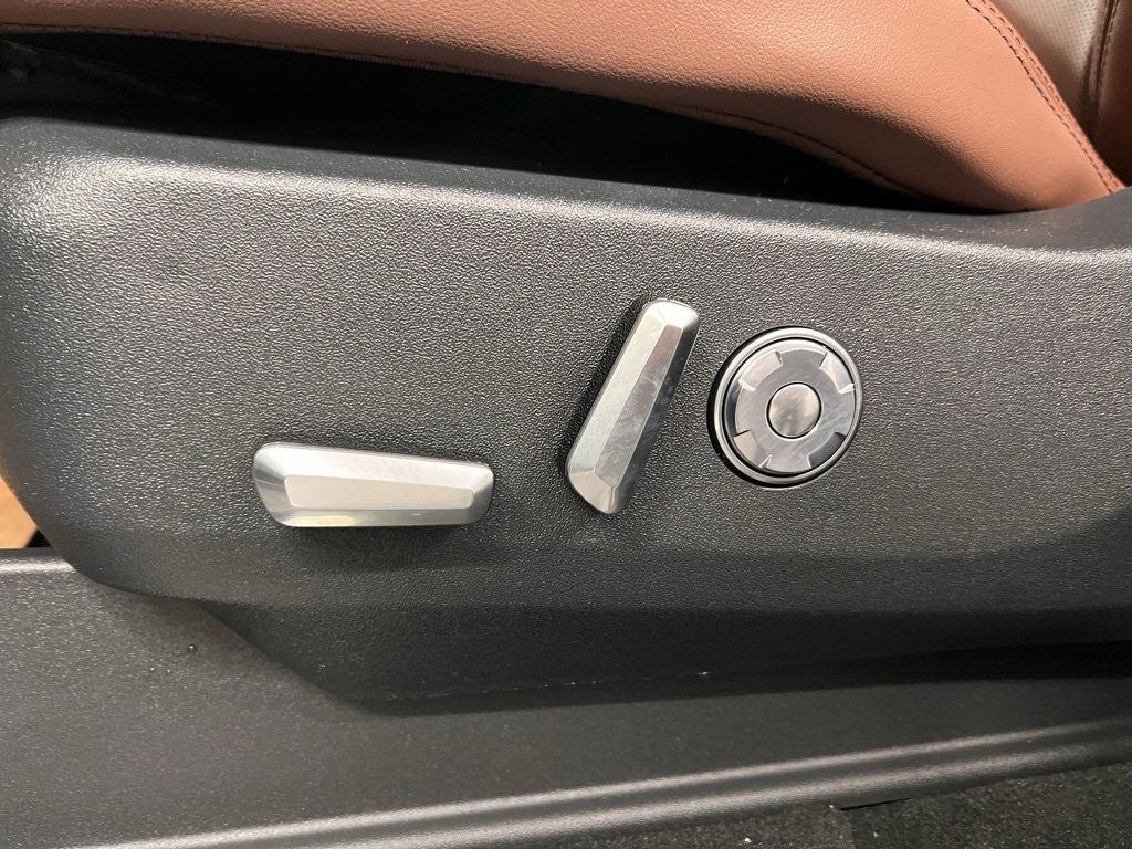 New 2026 Lincoln Navigator L Reserve image 29