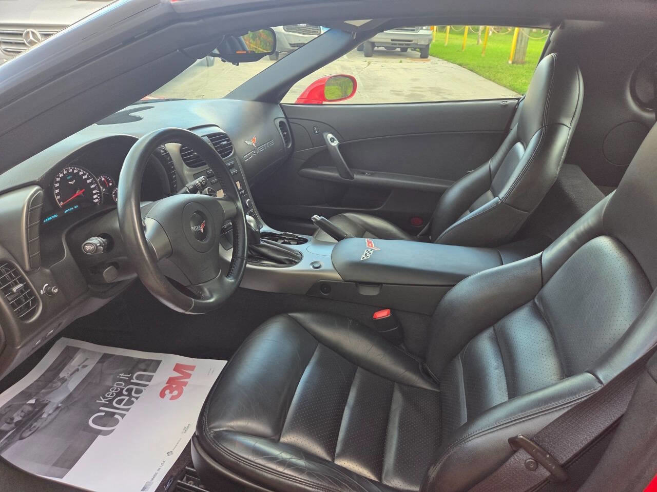 Used 2006 Chevrolet Corvette Coupe w/ Preferred Equipment Group image 8