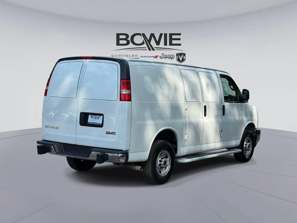 Used 2024 GMC Savana 2500 w/ Driver Convenience Package RWD image 2