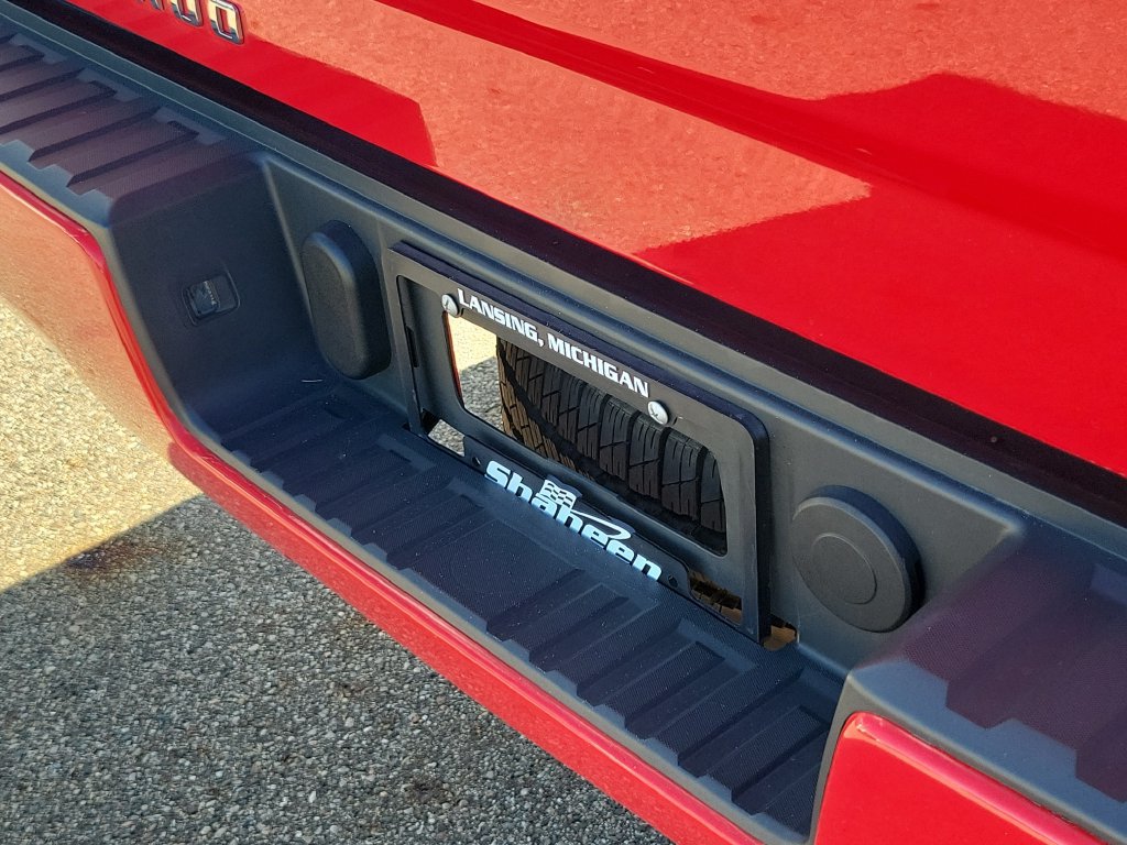 Used 2018 Chevrolet Silverado 1500 Custom w/ Custom Convenience Package AWD/4WD image 36