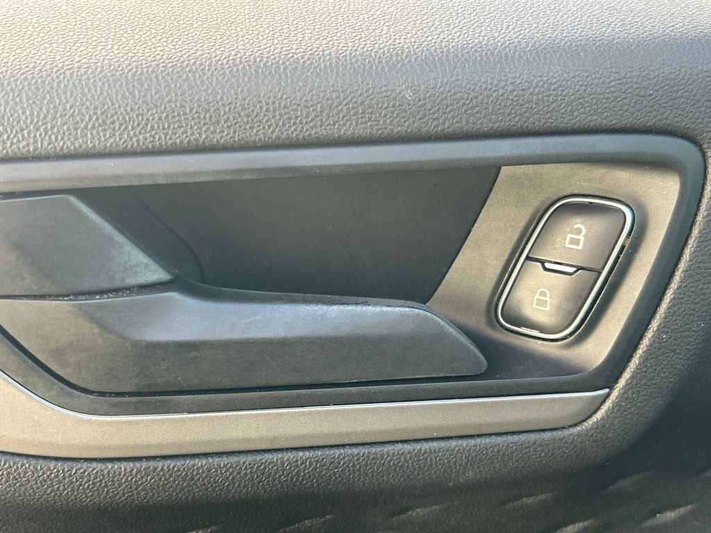 Used 2020 Ford Escape S image 8