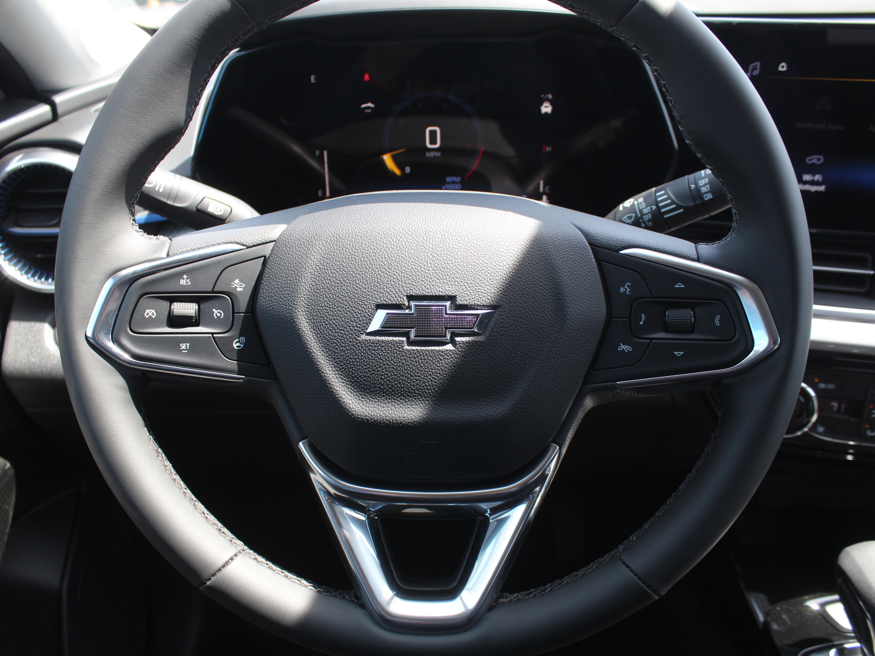 New 2026 Chevrolet Trax LT image 11