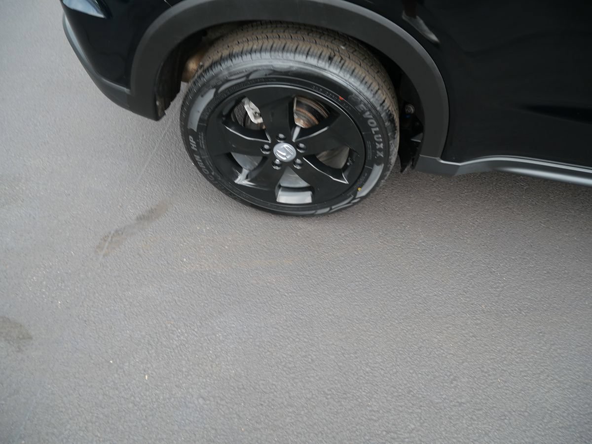 Used 2022 Honda HR-V LX image 9