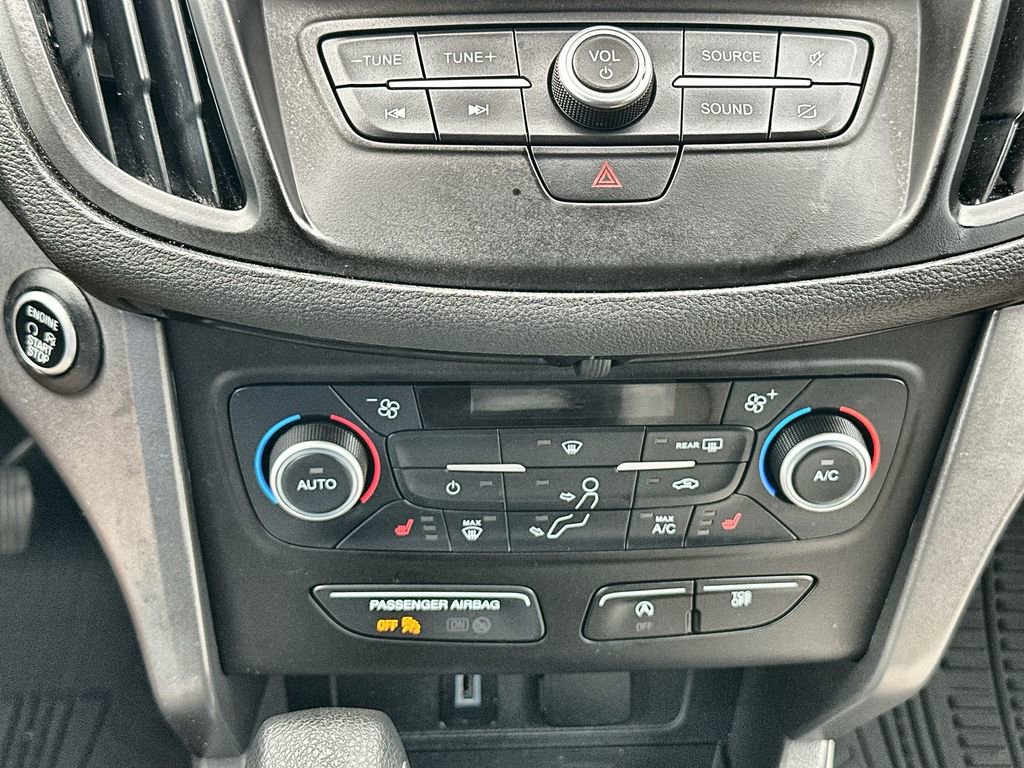 Used 2019 Ford Escape SE image 33