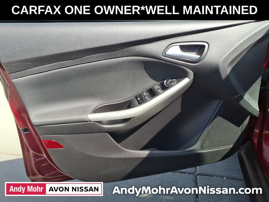 Used 2014 Ford Focus SE w/ Equipment Group 201A FWD image 14