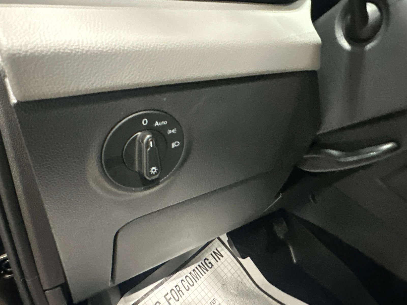 Certified 2023 Volkswagen Taos SE AWD/4WD image 15