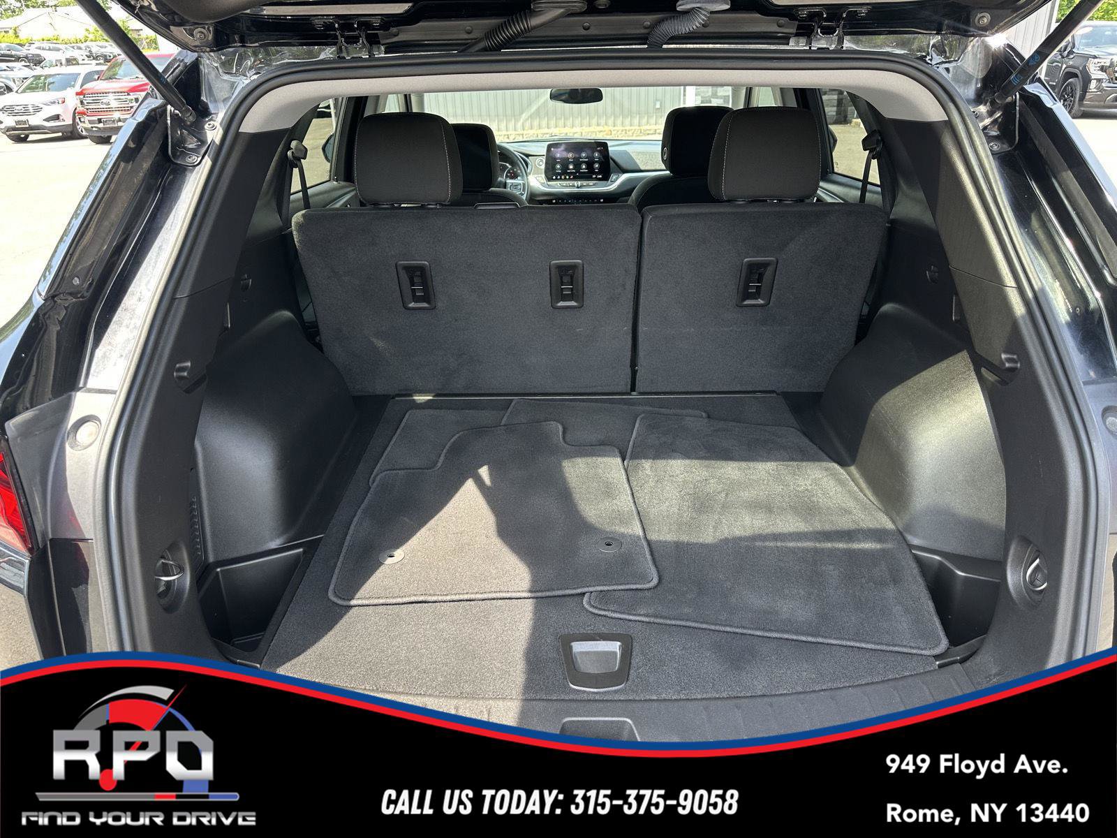 Used 2023 Chevrolet Blazer LT AWD/4WD image 29