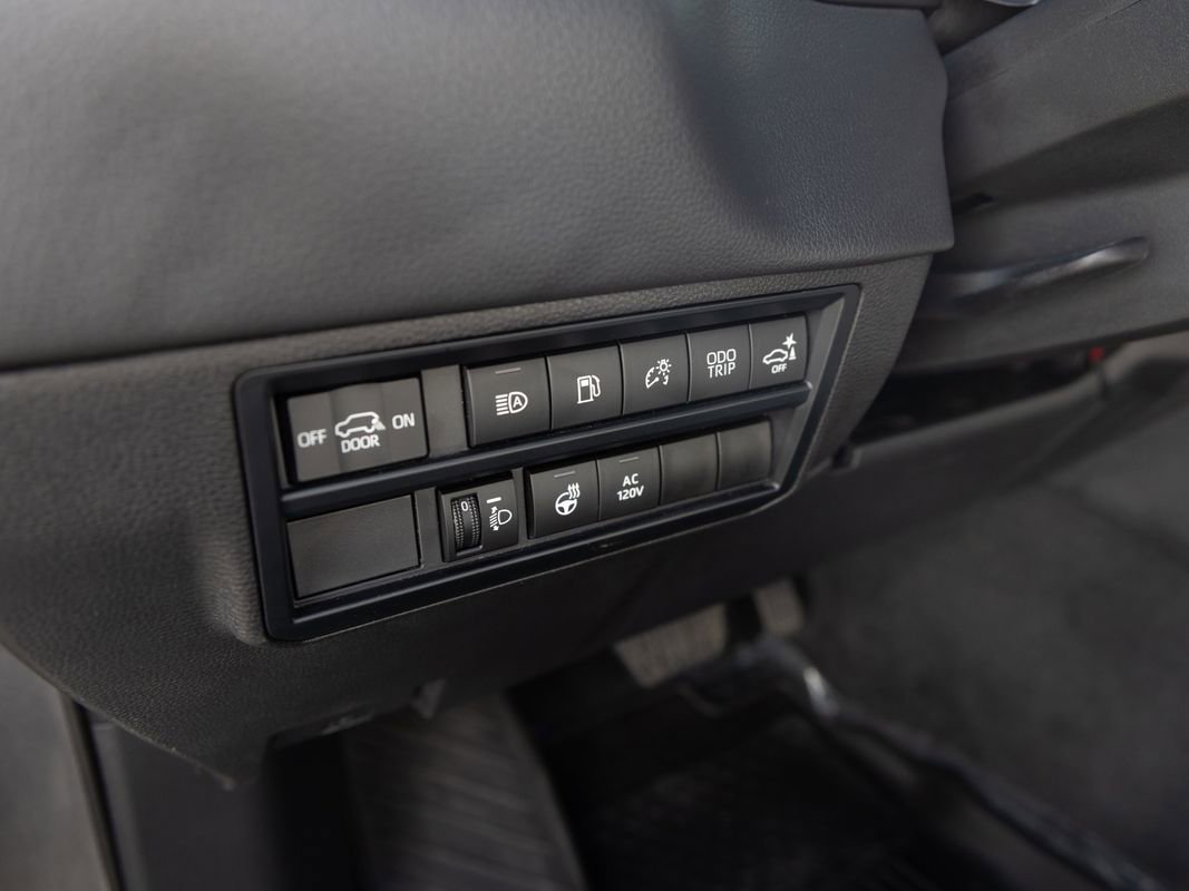 Used 2024 Toyota Sequoia Limited AWD/4WD image 15