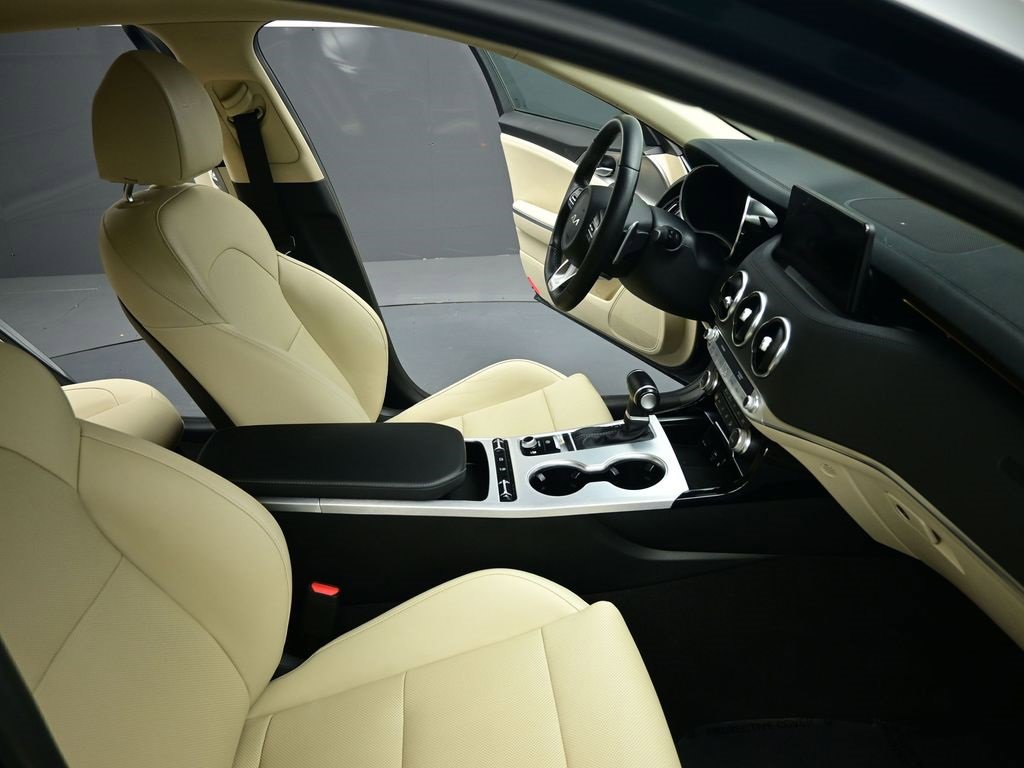 Certified 2022 Kia Stinger GT1 image 24