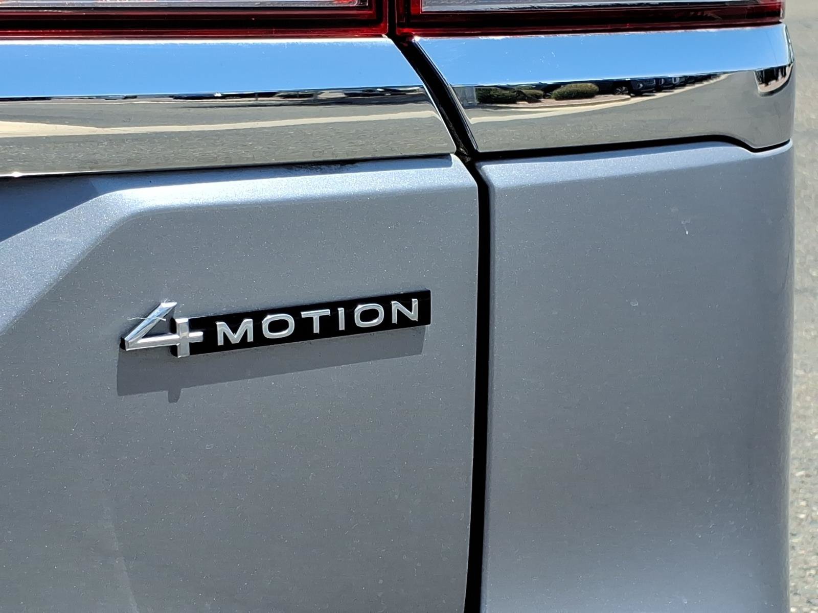 Certified 2024 Volkswagen Atlas SEL AWD/4WD image 17