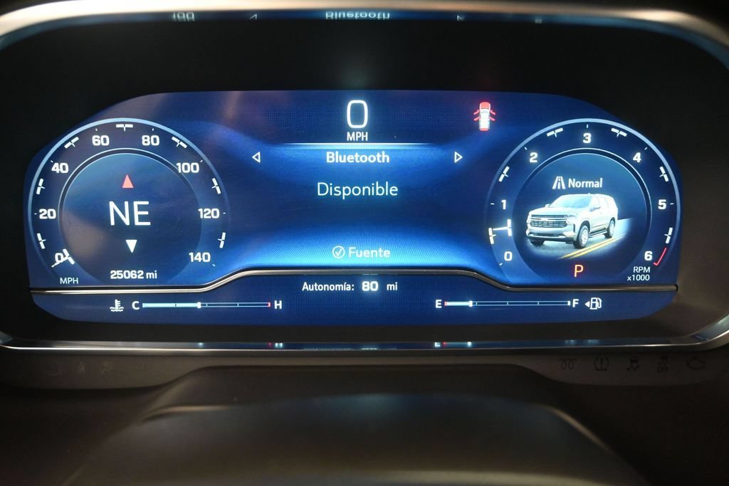 Used 2024 Chevrolet Tahoe LT RWD image 13