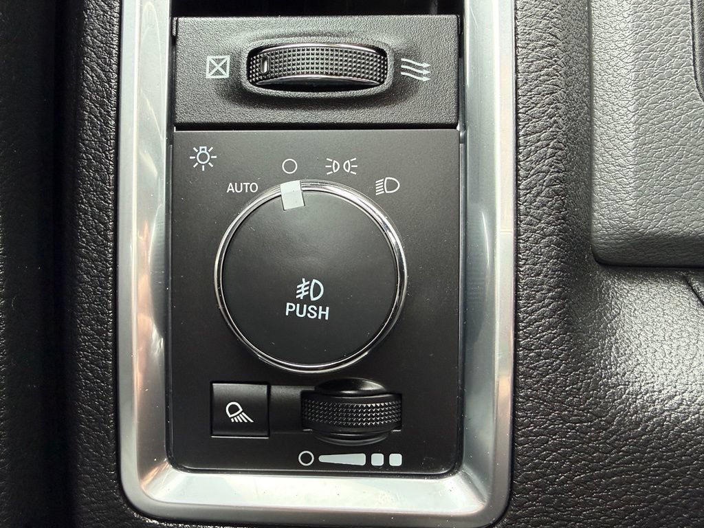 Used 2018 RAM 1500 Big Horn AWD/4WD image 27