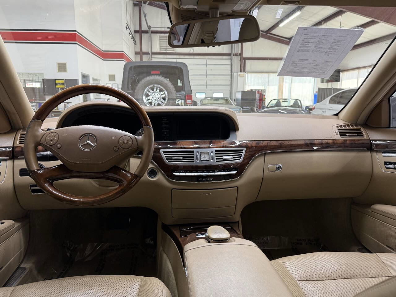 Used 2011 Mercedes-Benz S 550 4MATIC image 20