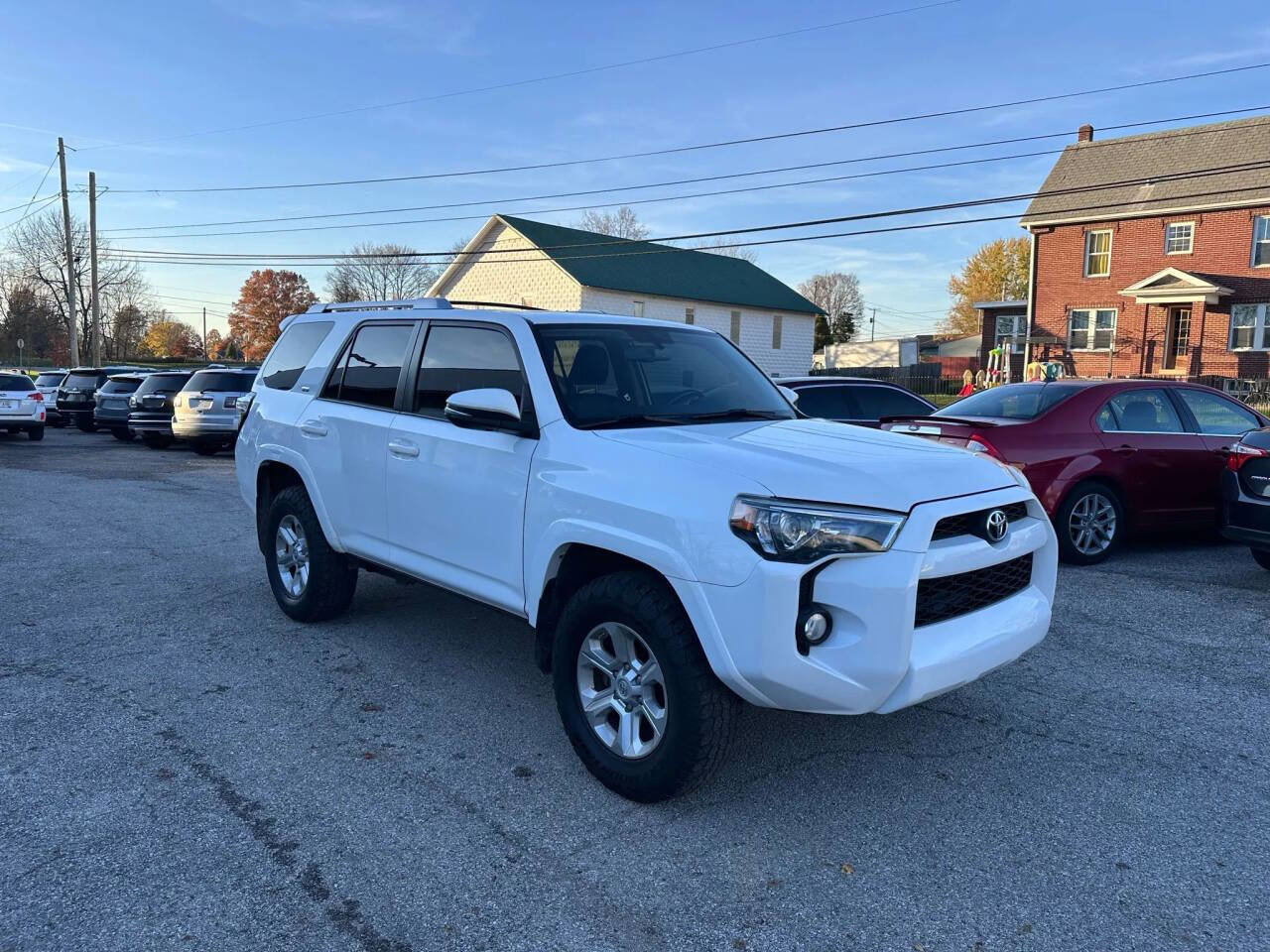 Used 2018 Toyota 4Runner SR5 Premium image 3