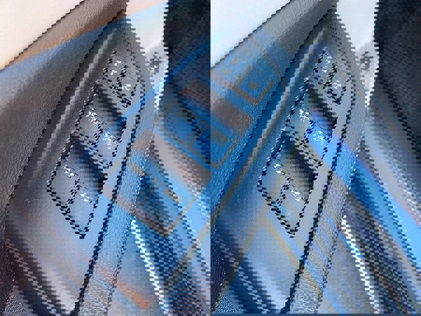 Used 2021 Honda Pilot Elite image 13