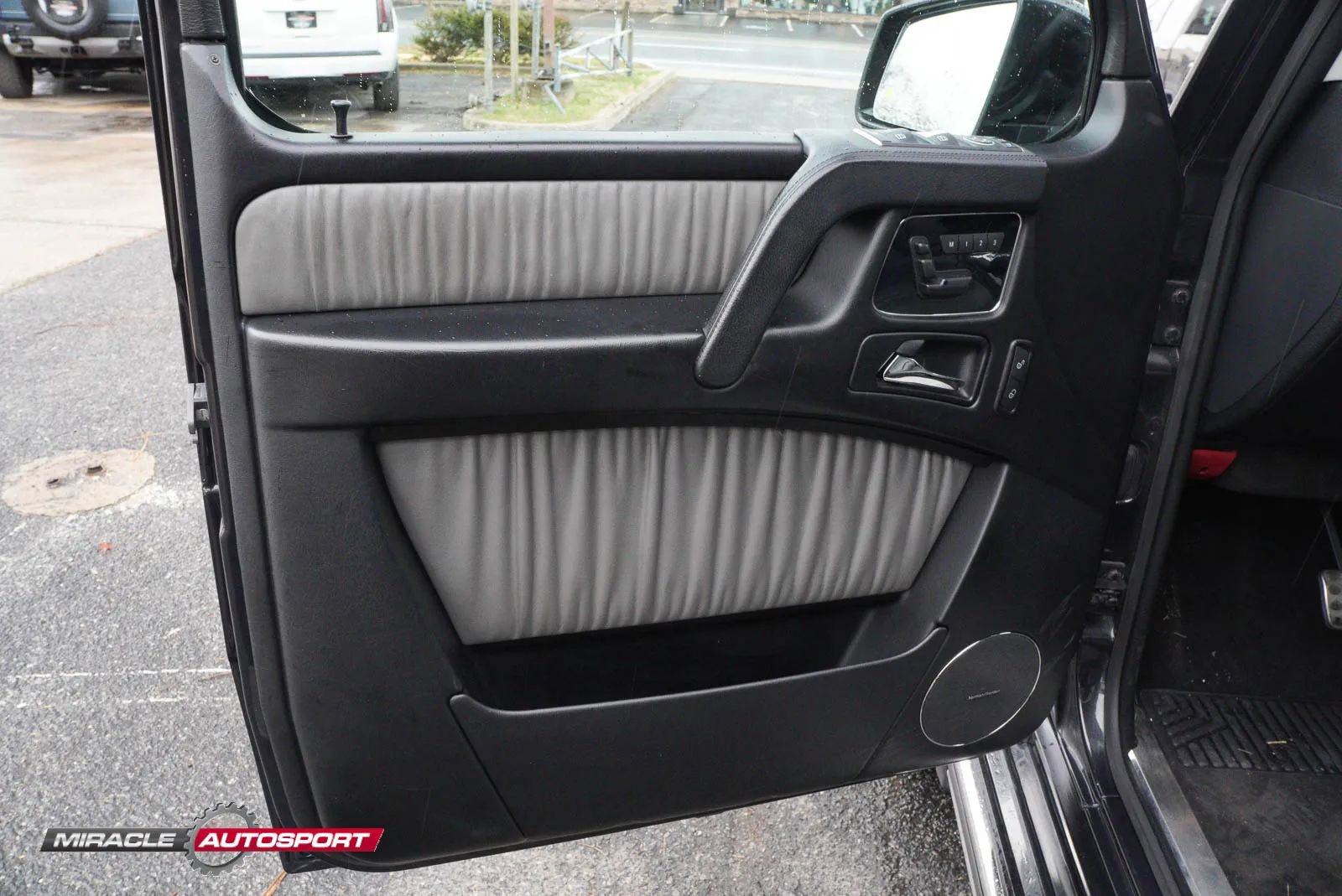 Used 2014 Mercedes-Benz G 550 image 15