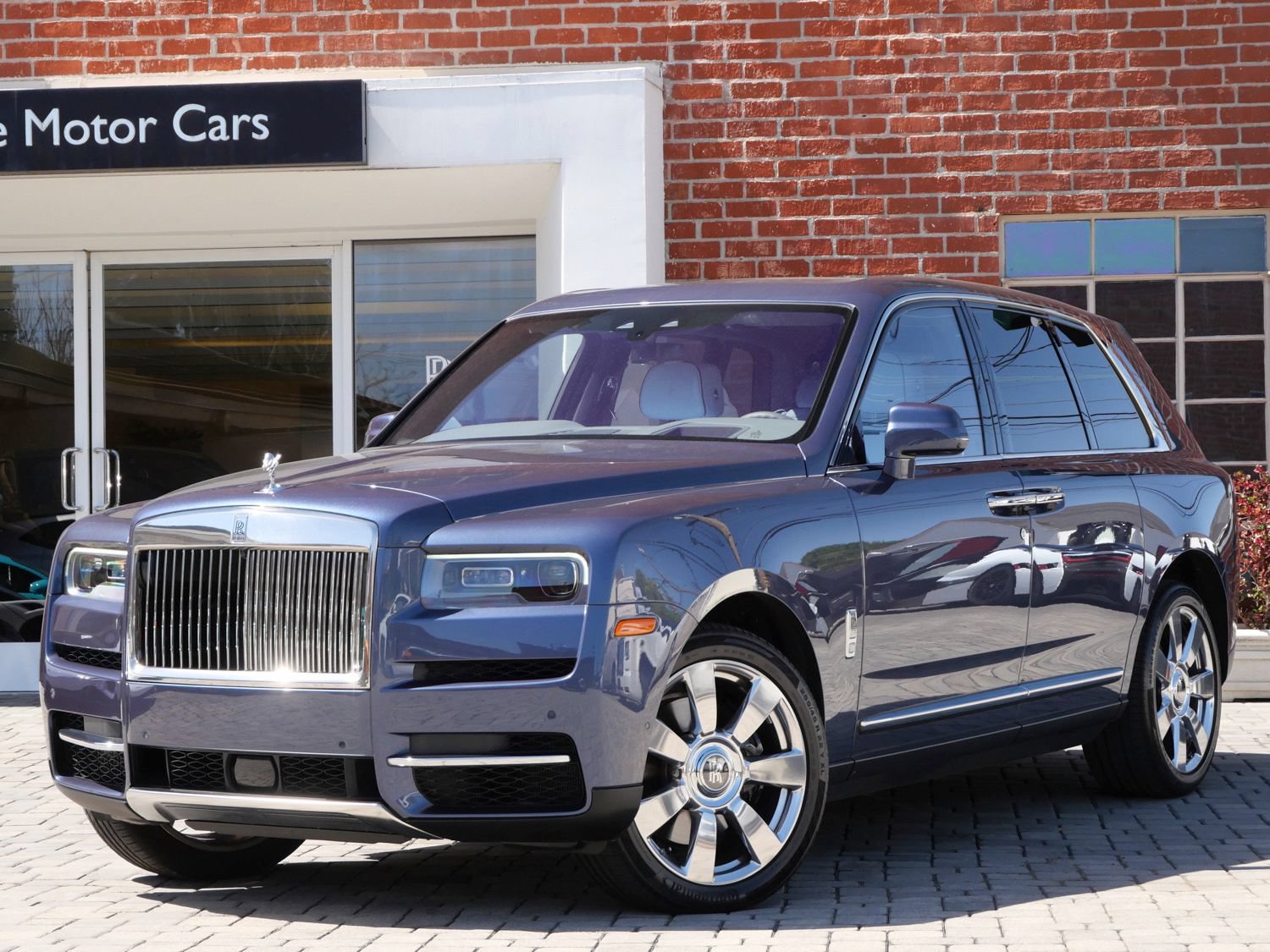 Used 2023 Rolls-Royce Cullinan w/ Cullinan Package