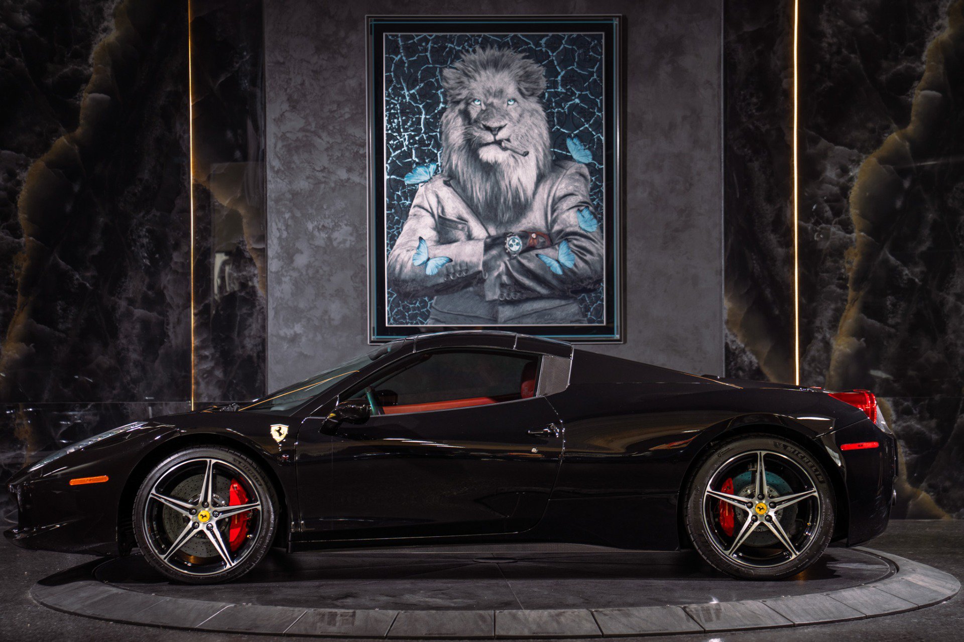 Used 2014 Ferrari 458 Spider RWD image 5